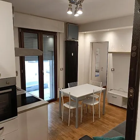 Apartment And Eracle *