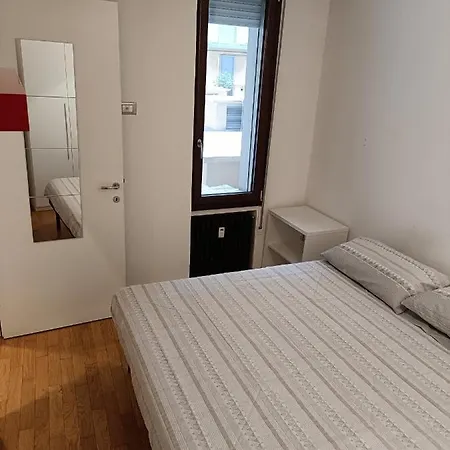 Apartment And Eracle *