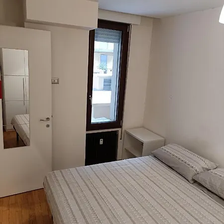 And Eracle Appartement